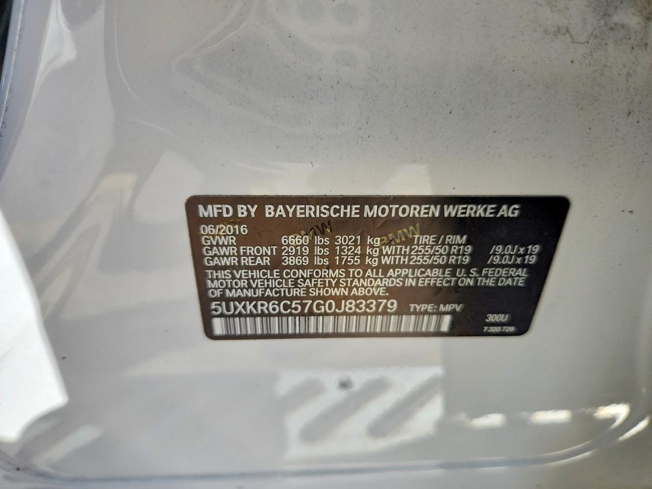 2016 BMW X5 xDrive50I - zdjęcie 13