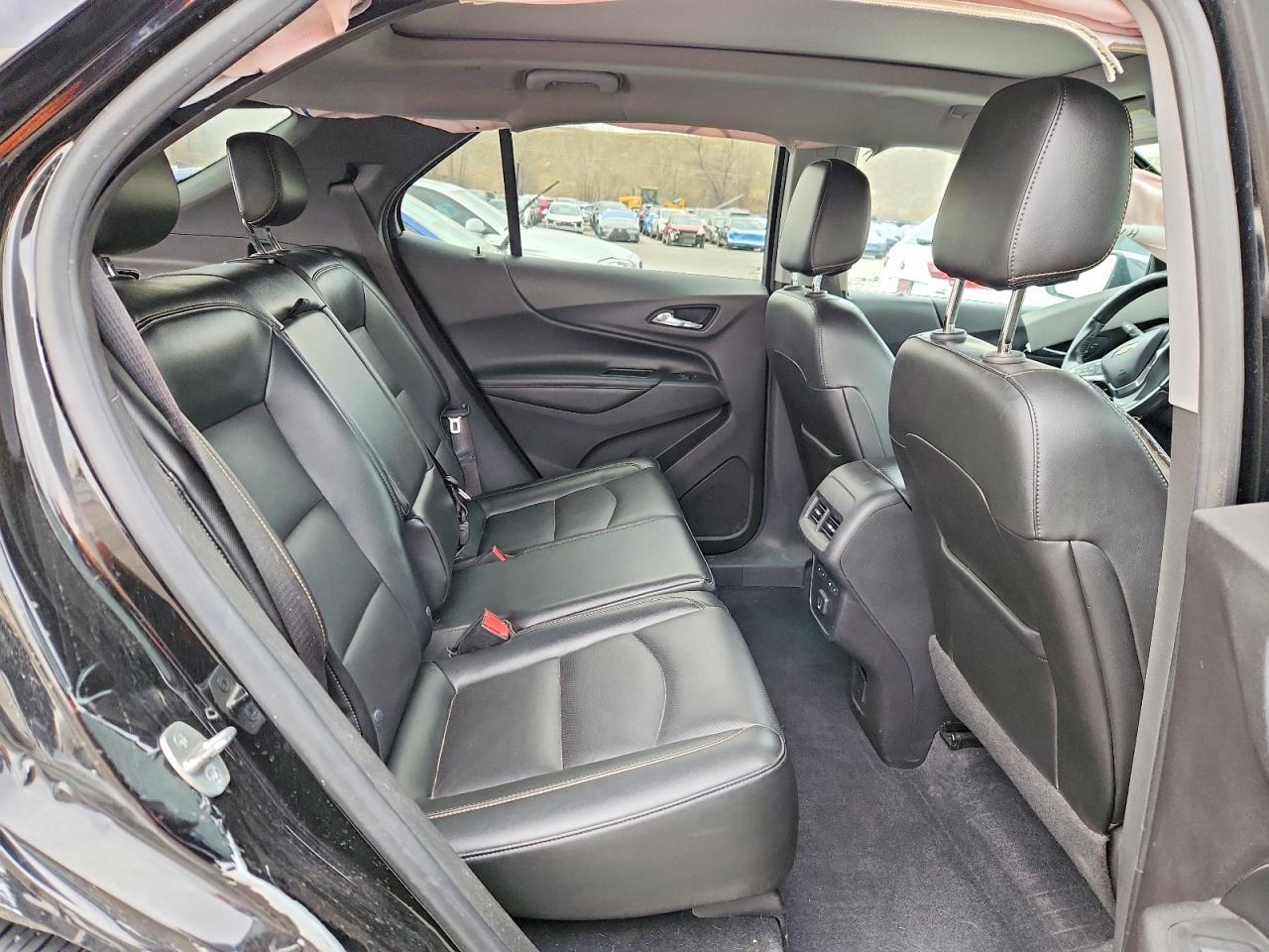 2019 Chevrolet Equinox Premier - zdjęcie 11