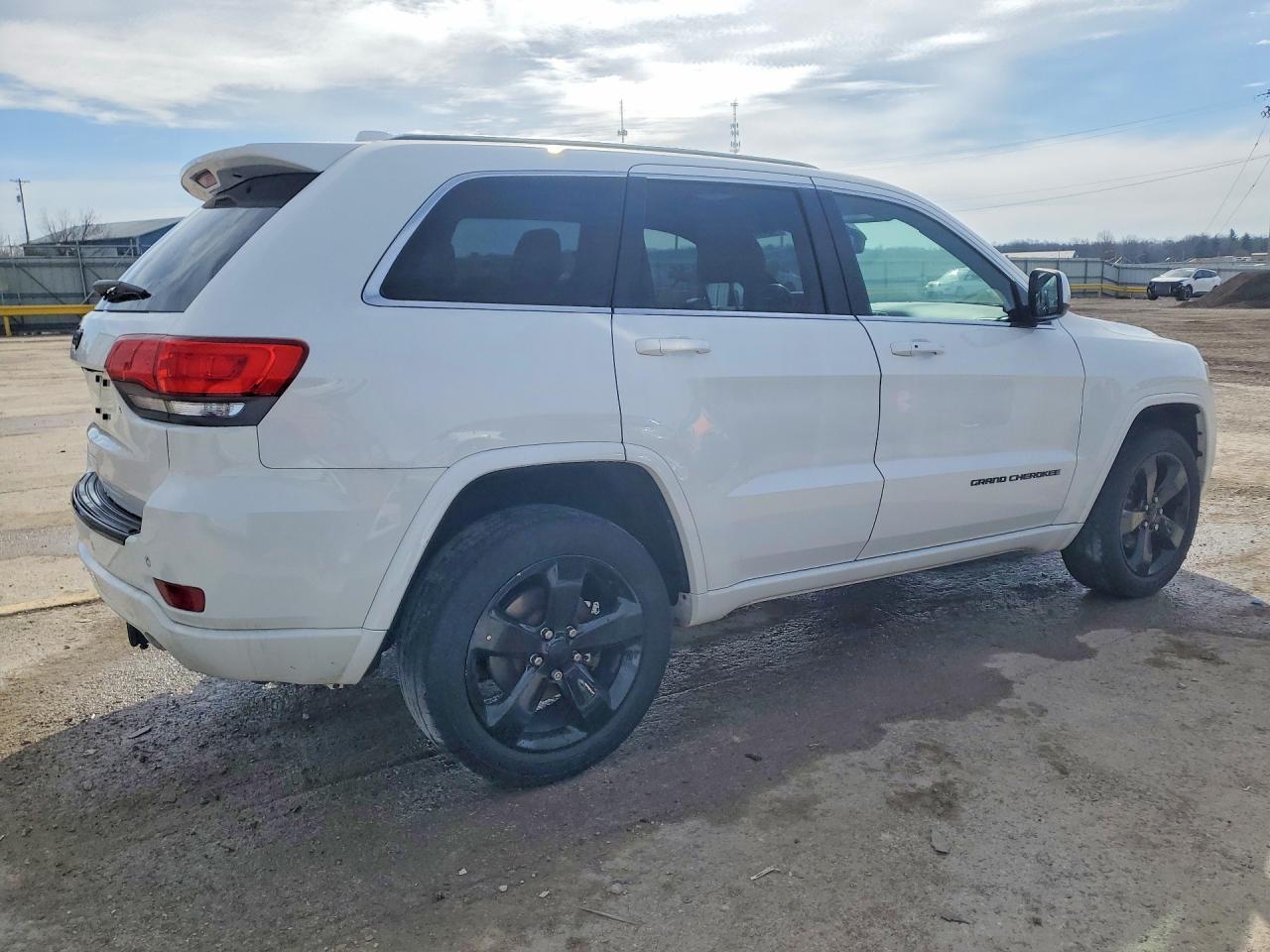 2015 Jeep Grand Cherokee Laredo - zdjęcie 3