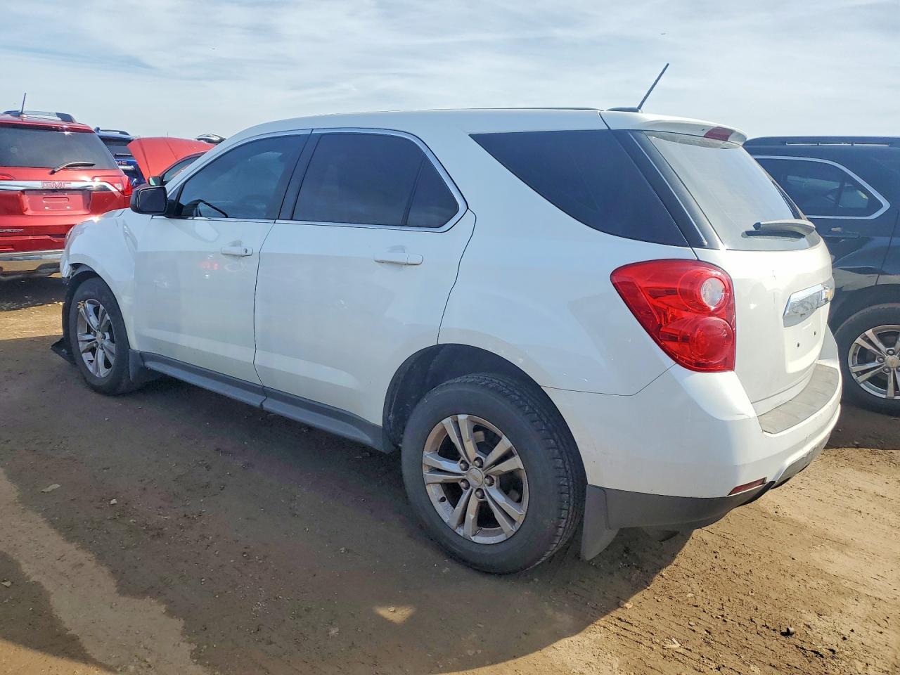 2015 Chevrolet Equinox Ls - zdjęcie 2