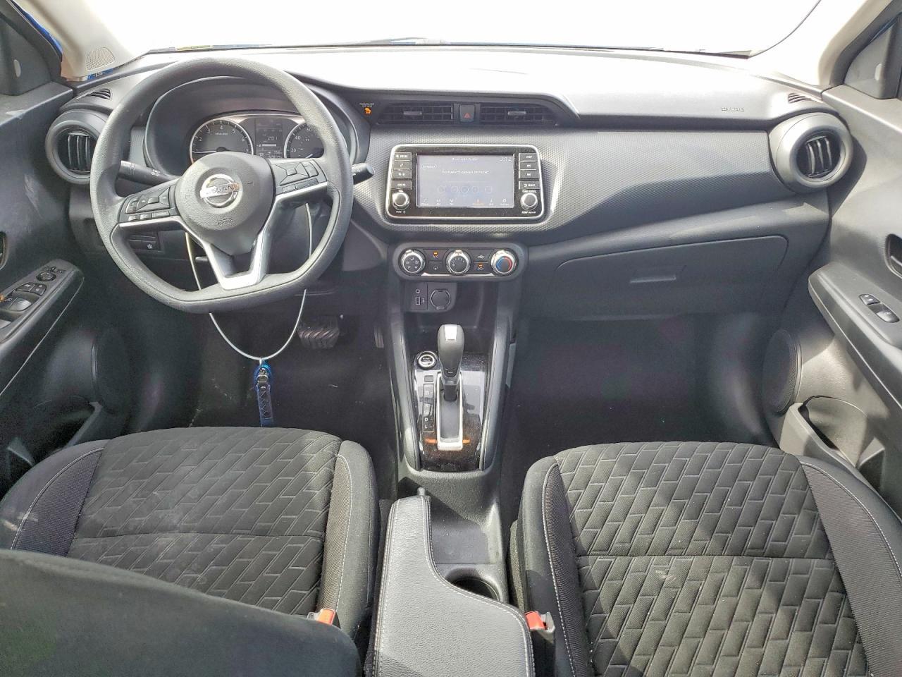 2021 Nissan Kicks S - zdjęcie 8