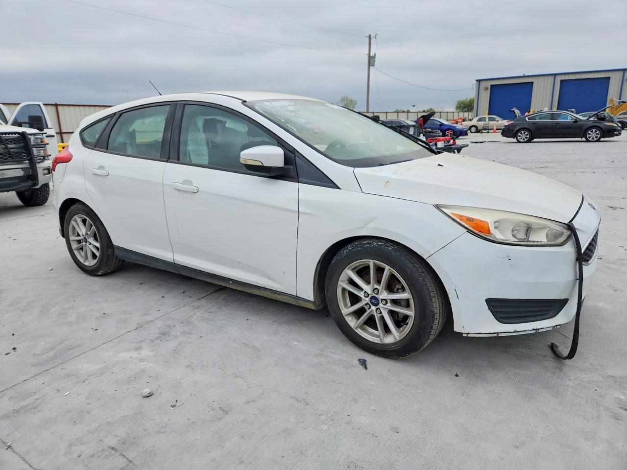 2016 Ford Focus Se - zdjęcie 4