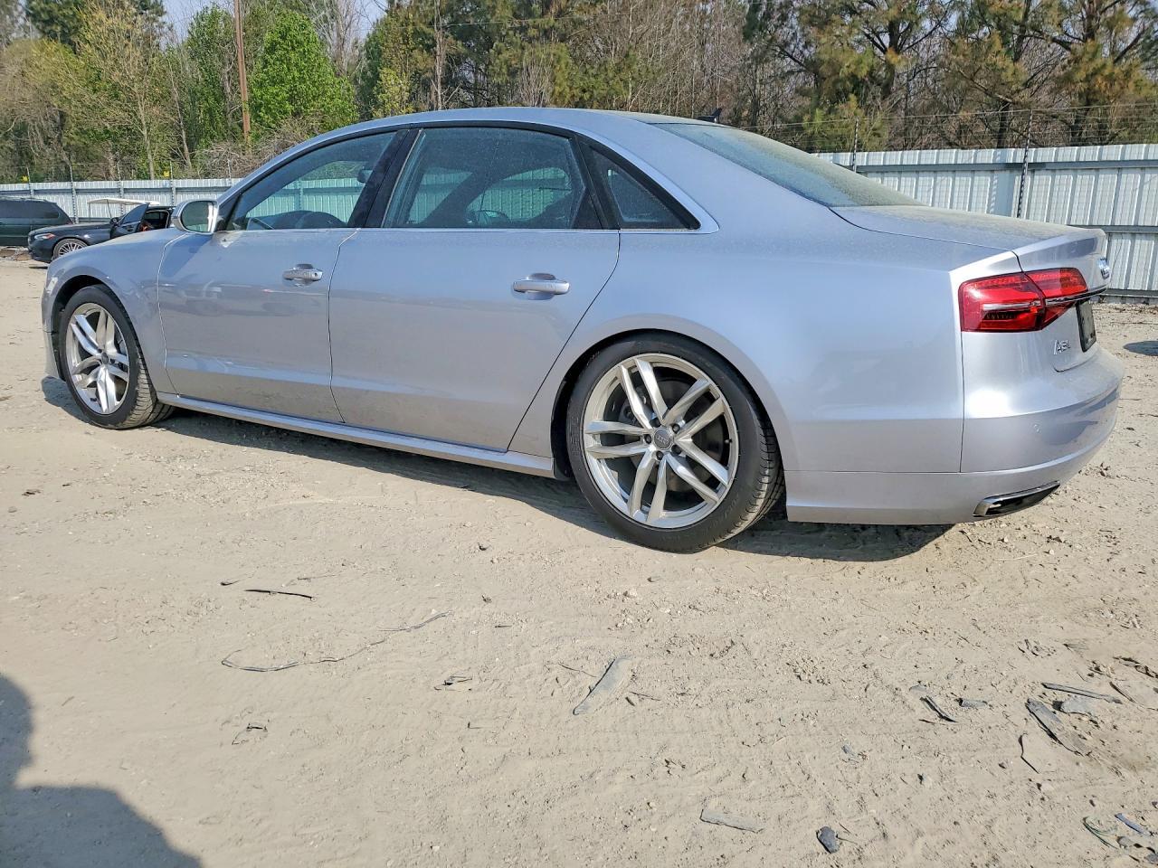 2016 Audi A8 L Quattro - zdjęcie 2