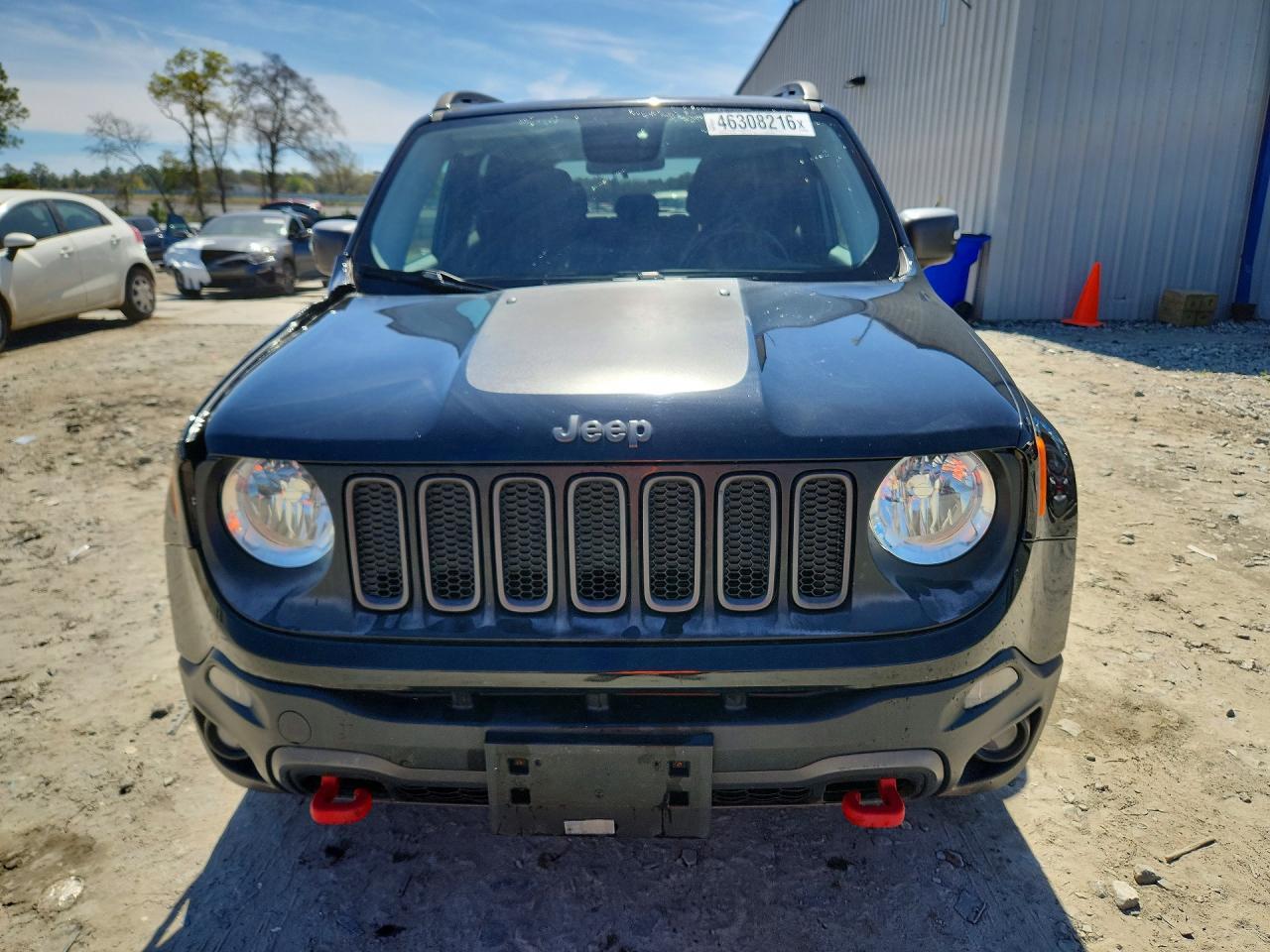 2016 Jeep Renegade Trailhawk - zdjęcie 5
