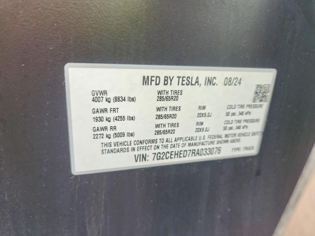 2024 Tesla Cybertruck - zdjęcie 12