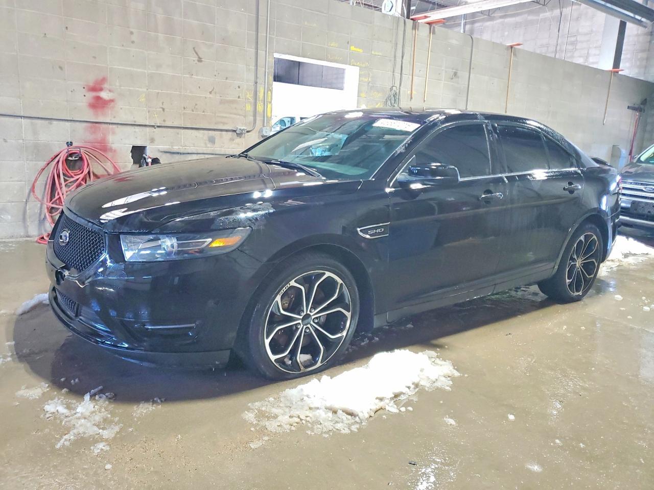 2018 Ford Taurus Sho - zdjęcie główne