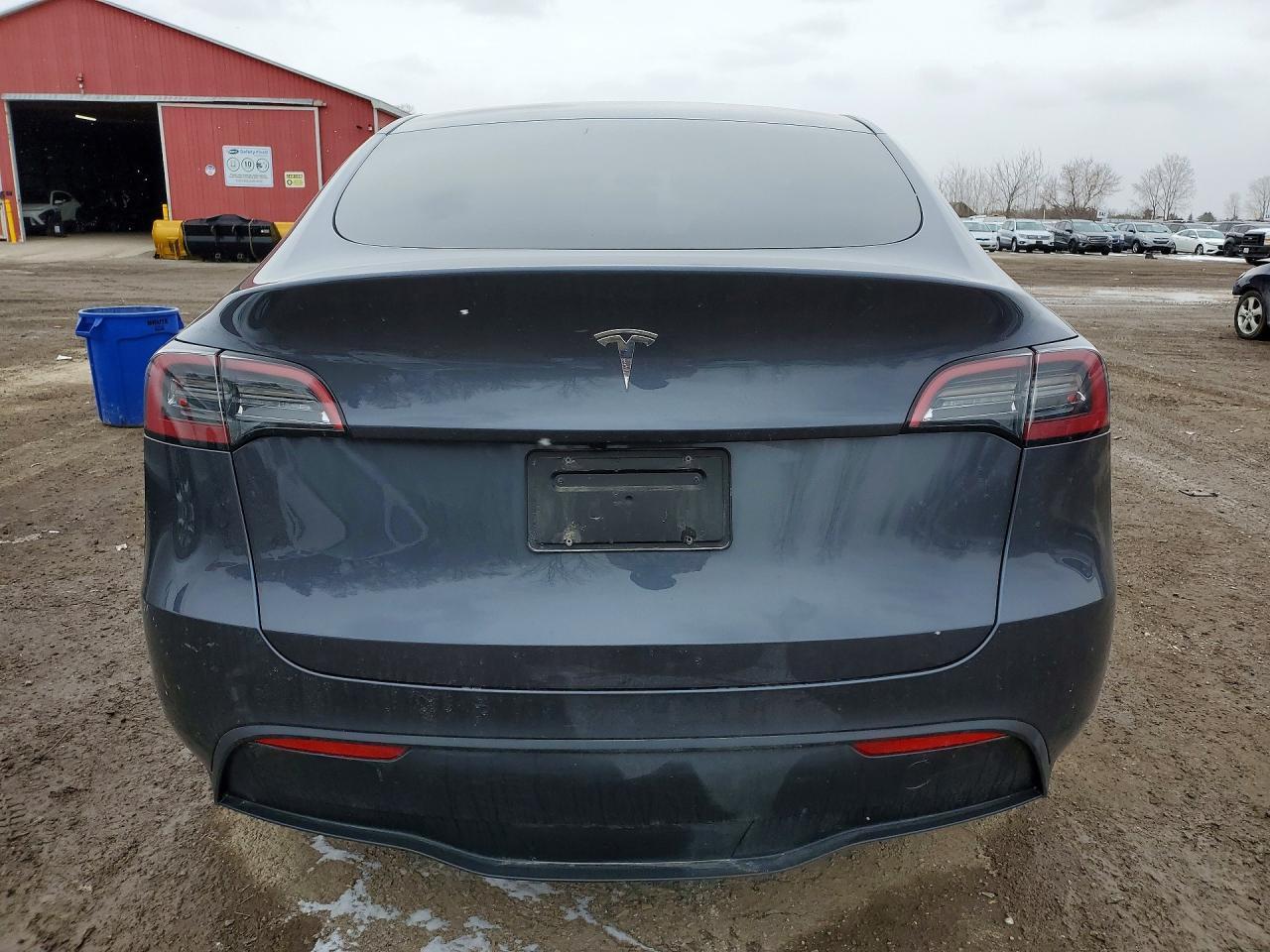 2023 Tesla Model Y - zdjęcie 6