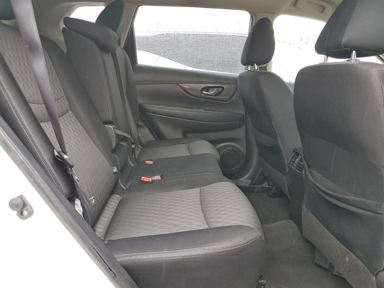 2020 Nissan Rogue Sv - zdjęcie 11