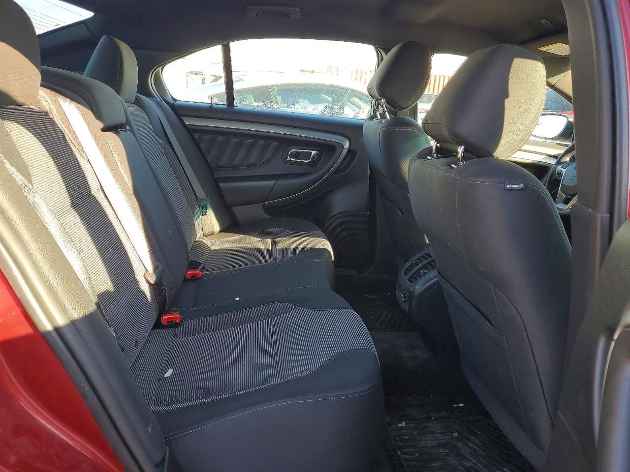 2014 Ford Taurus - zdjęcie 10