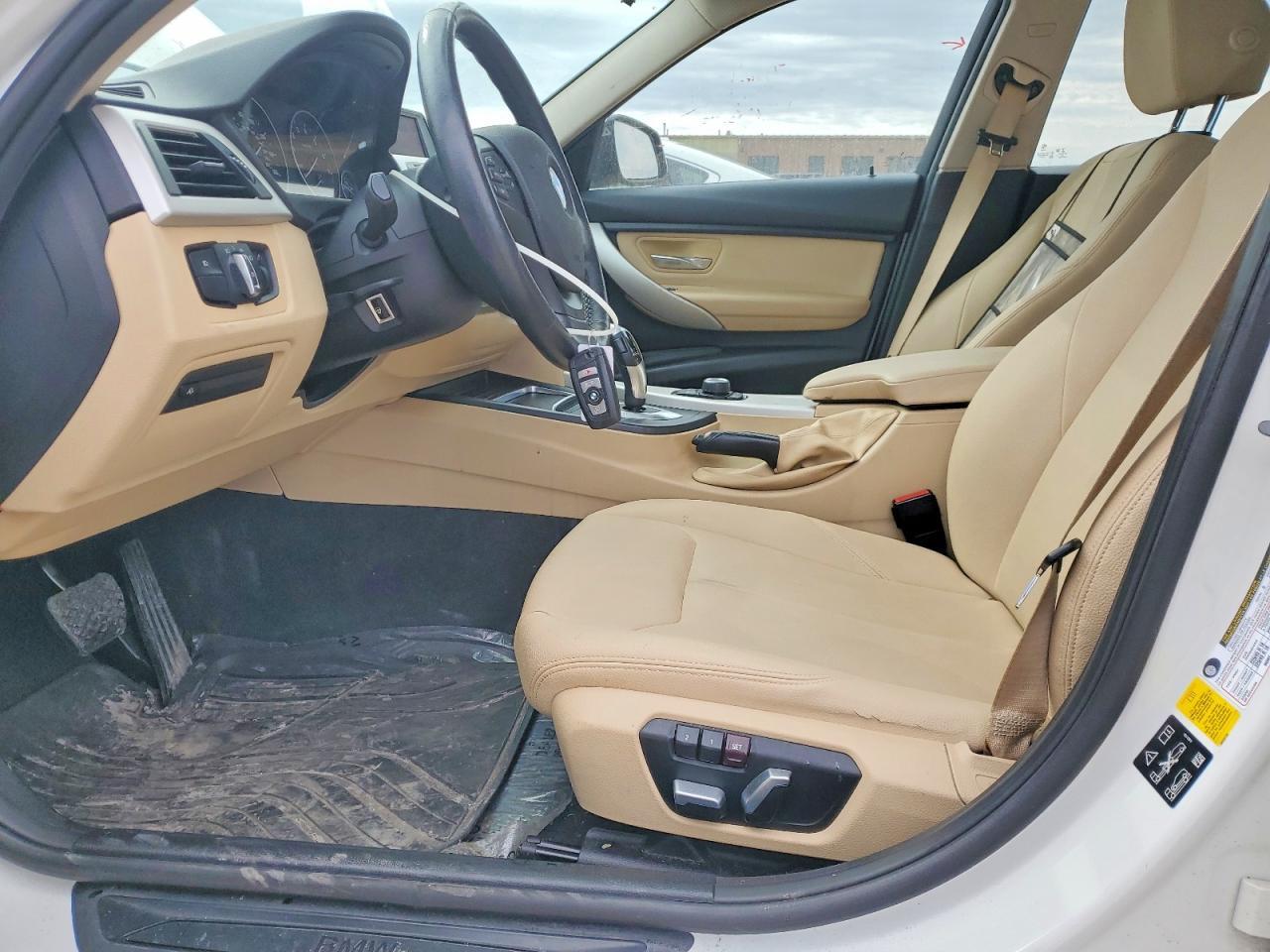 2018 BMW 320 Xi - zdjęcie 7