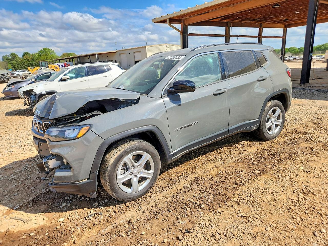 2024 Jeep Compass Latitude - zdjęcie główne