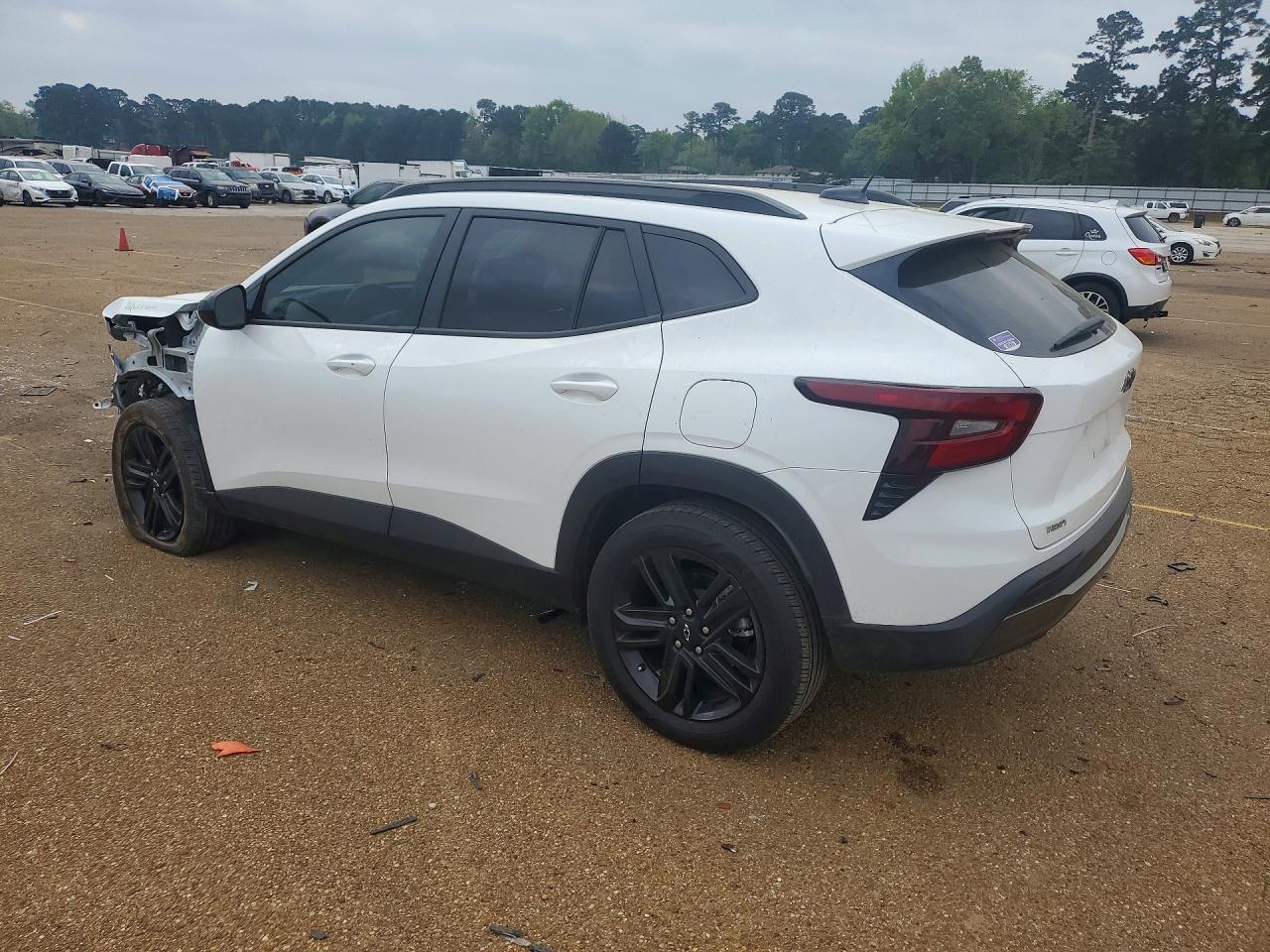 2025 Chevrolet Trax Activ - zdjęcie 2