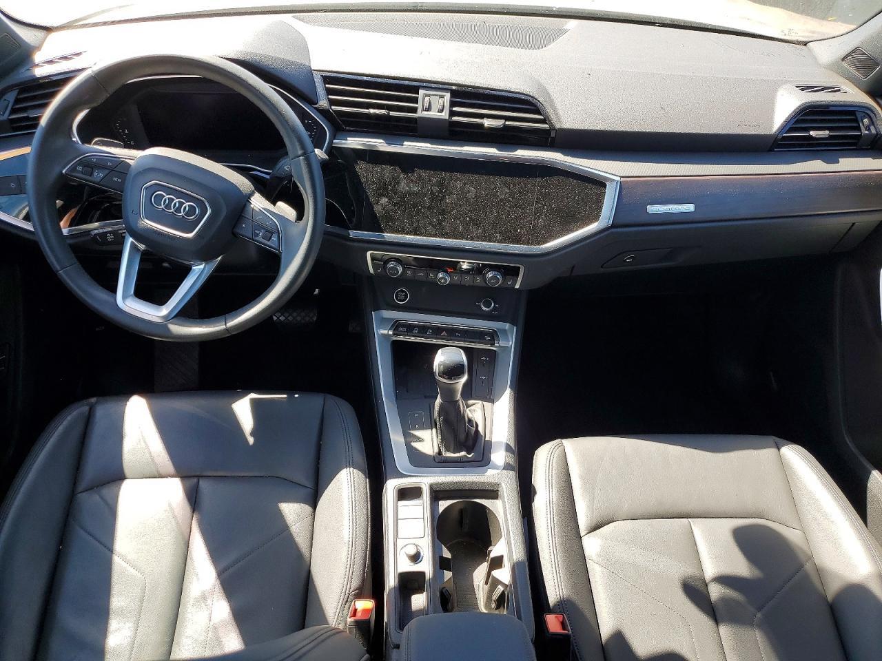 2024 Audi Q3 Premium S Line 45 - zdjęcie 8