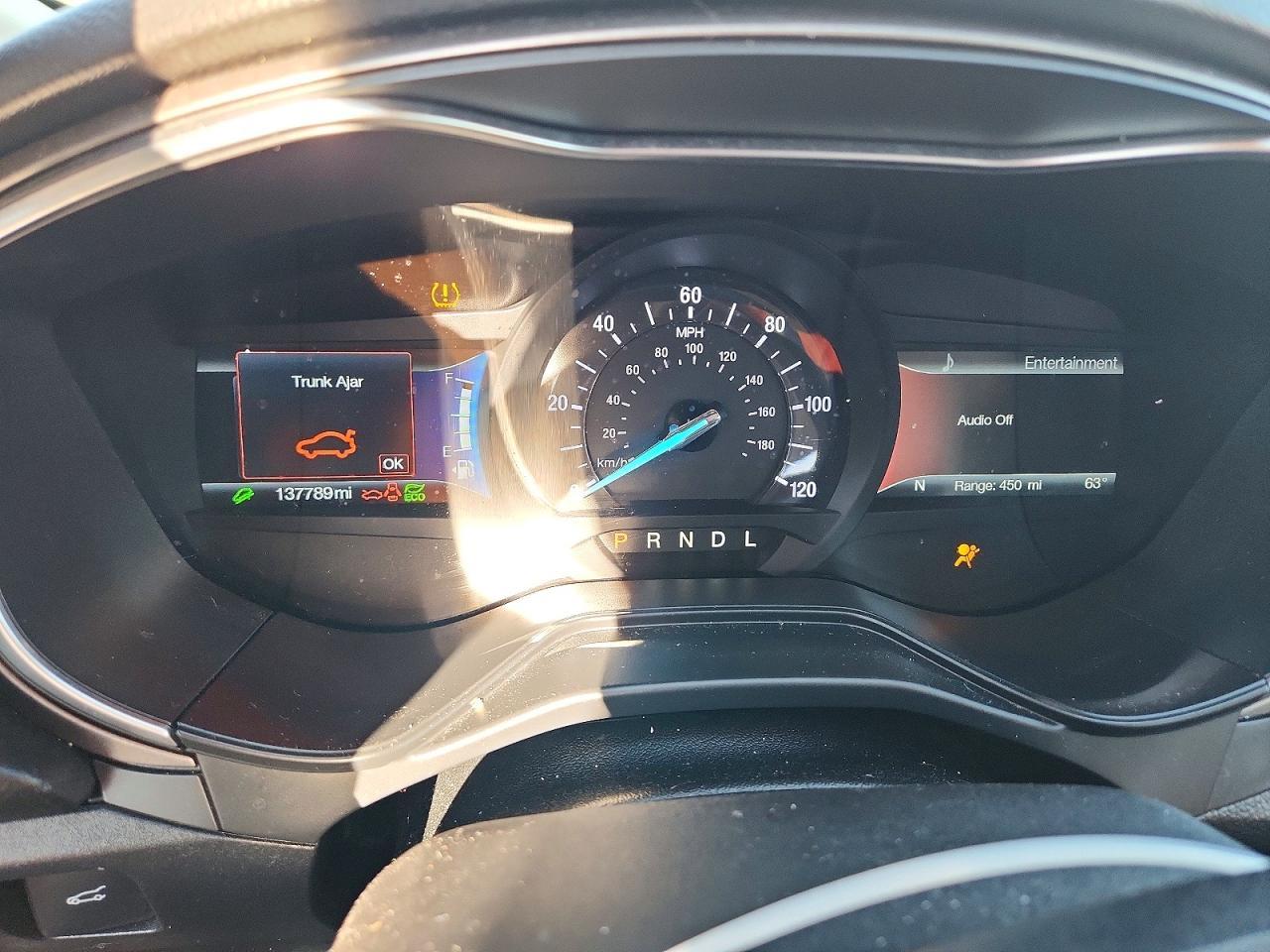 2019 Ford Fusion Se - zdjęcie 9