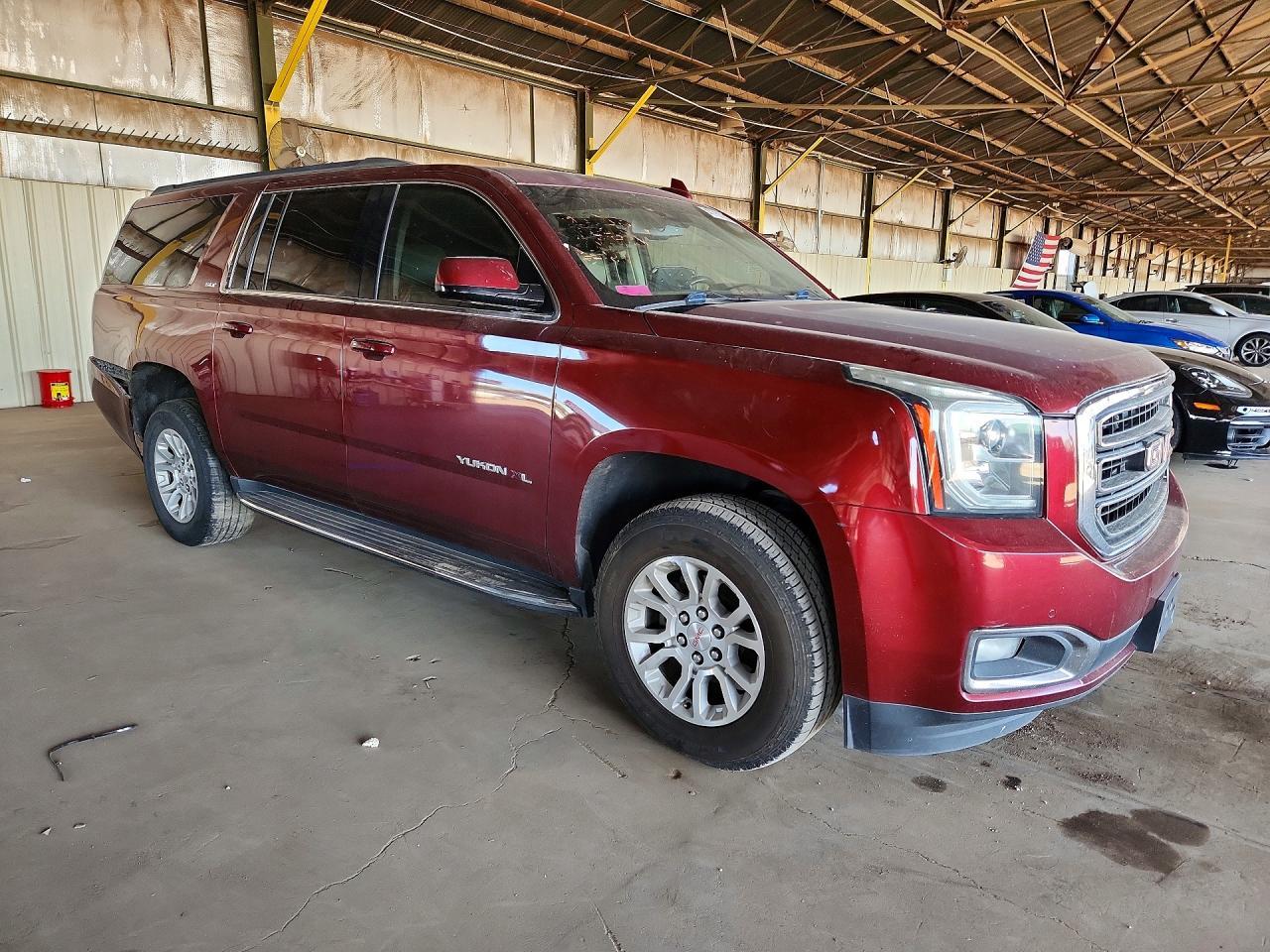 2019 GMC Yukon Xl C1500 Slt - zdjęcie 4