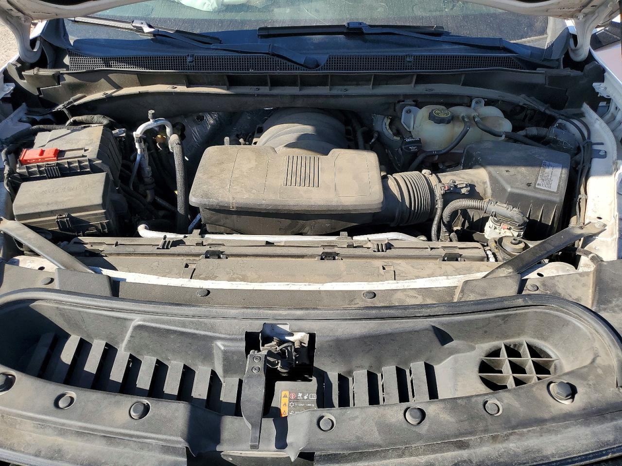 2021 Chevrolet Tahoe K1500 Z71 - zdjęcie 11