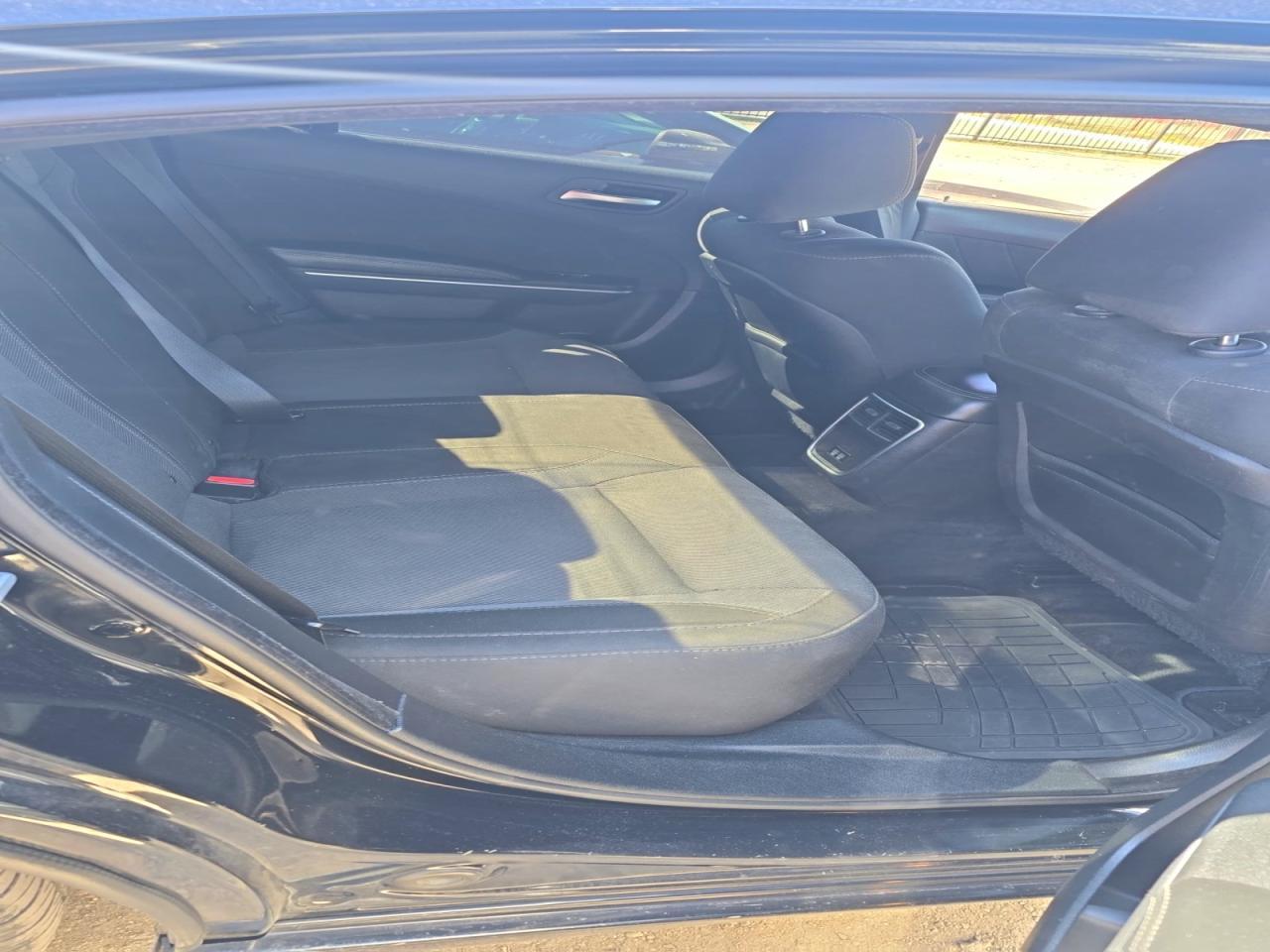 2015 Dodge Charger R - zdjęcie 6