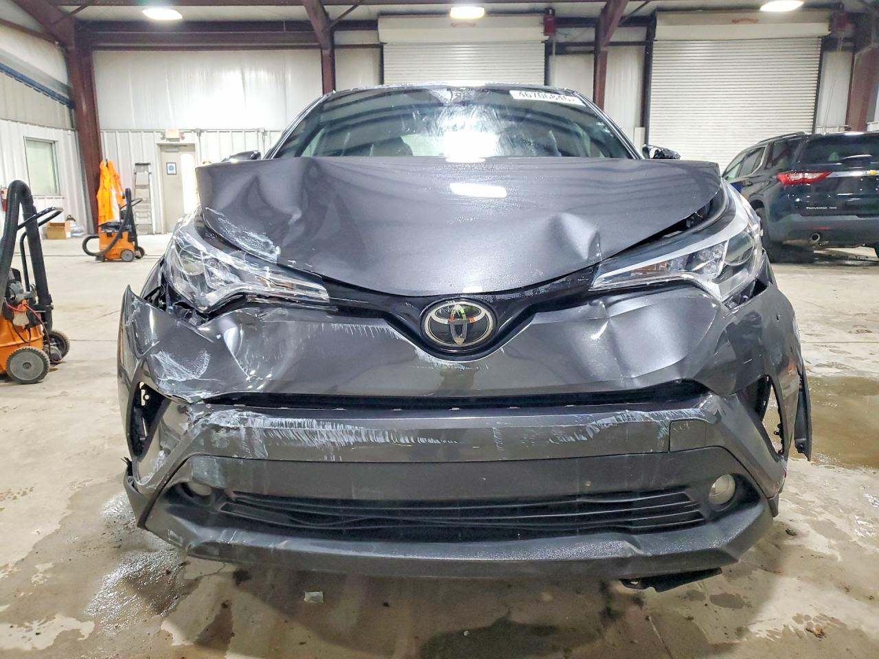 2018 Toyota C-Hr Xle Premium - zdjęcie 5