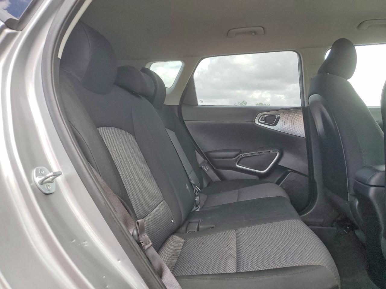 2023 Kia Soul Lx - zdjęcie 11