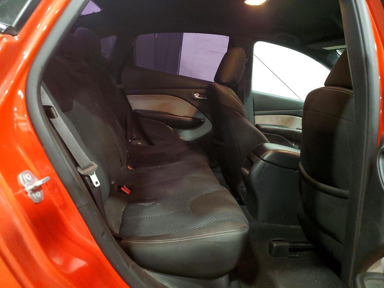 2016 Dodge Dart Sxt - zdjęcie 10