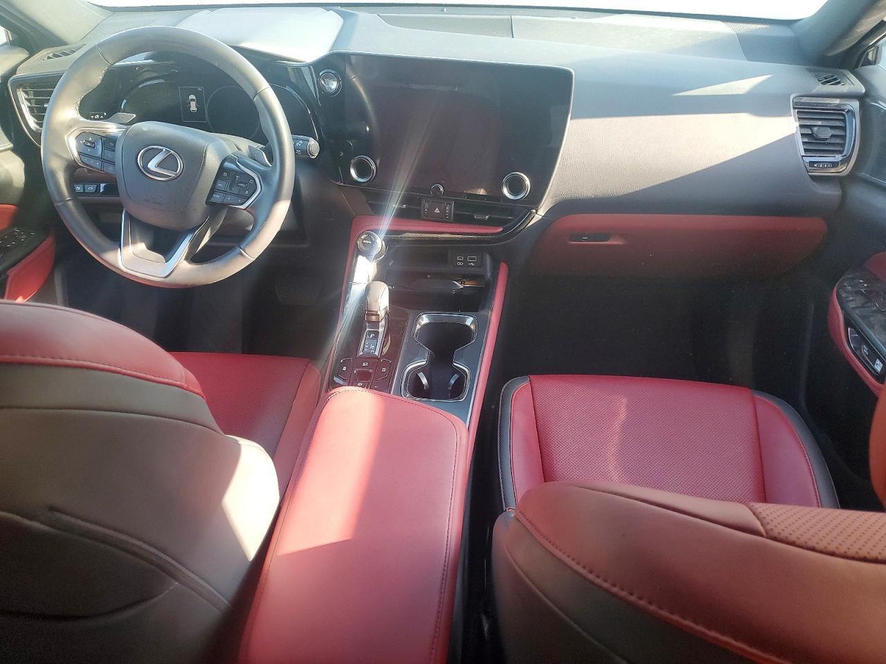 2024 Lexus Nx 250 Premium - zdjęcie 8