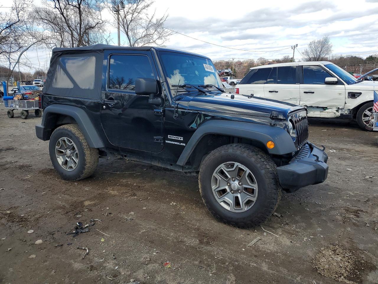 2015 Jeep Wrangler Sport - zdjęcie 4