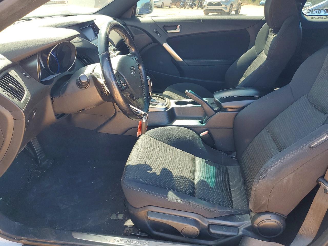 2016 Hyundai Genesis Coupe 3.8 - zdjęcie 7