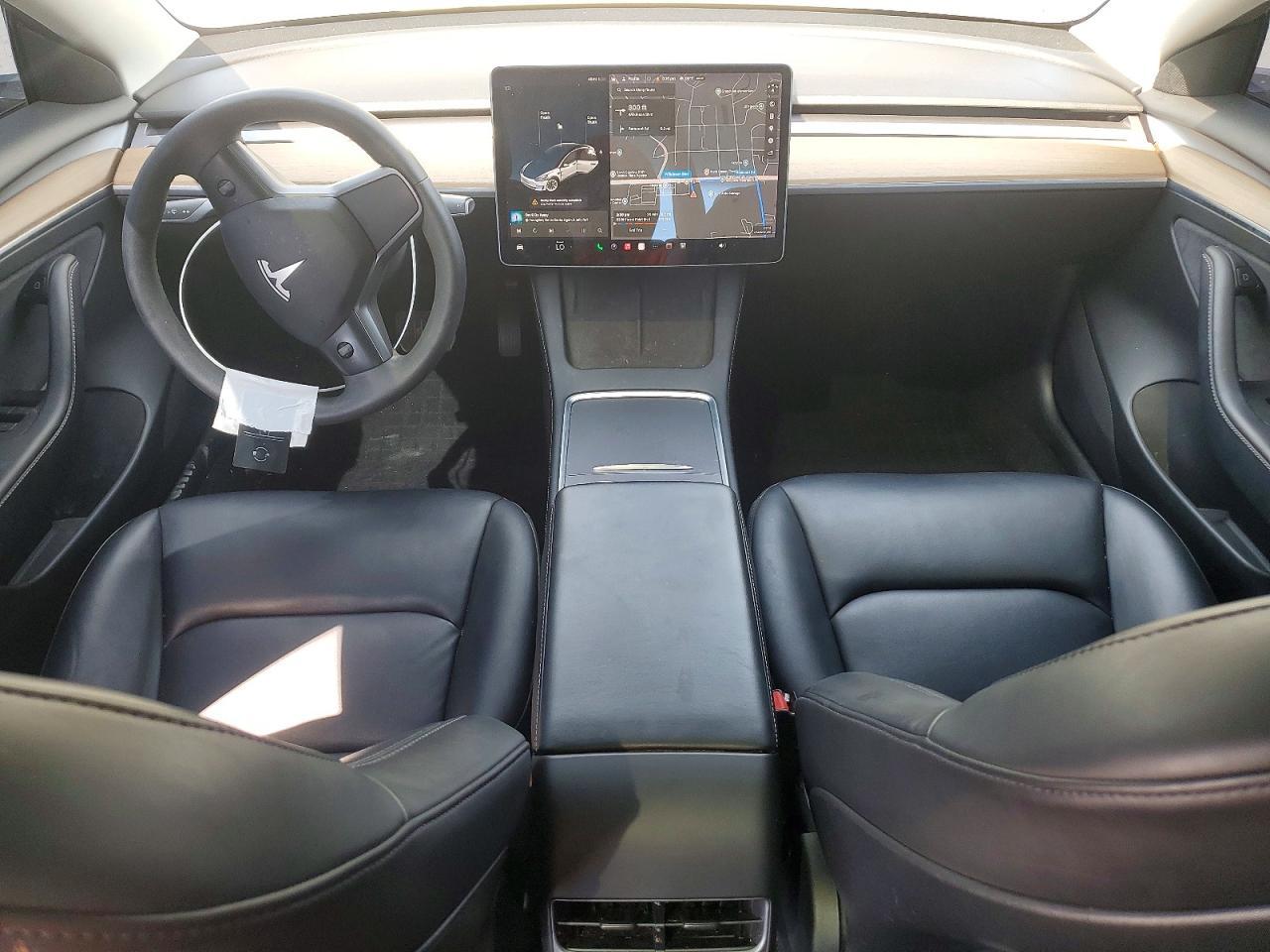 2022 Tesla Model 3 - zdjęcie 8