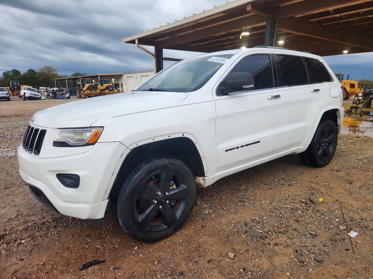 2014 Jeep Grand Cherokee Overland - zdjęcie główne