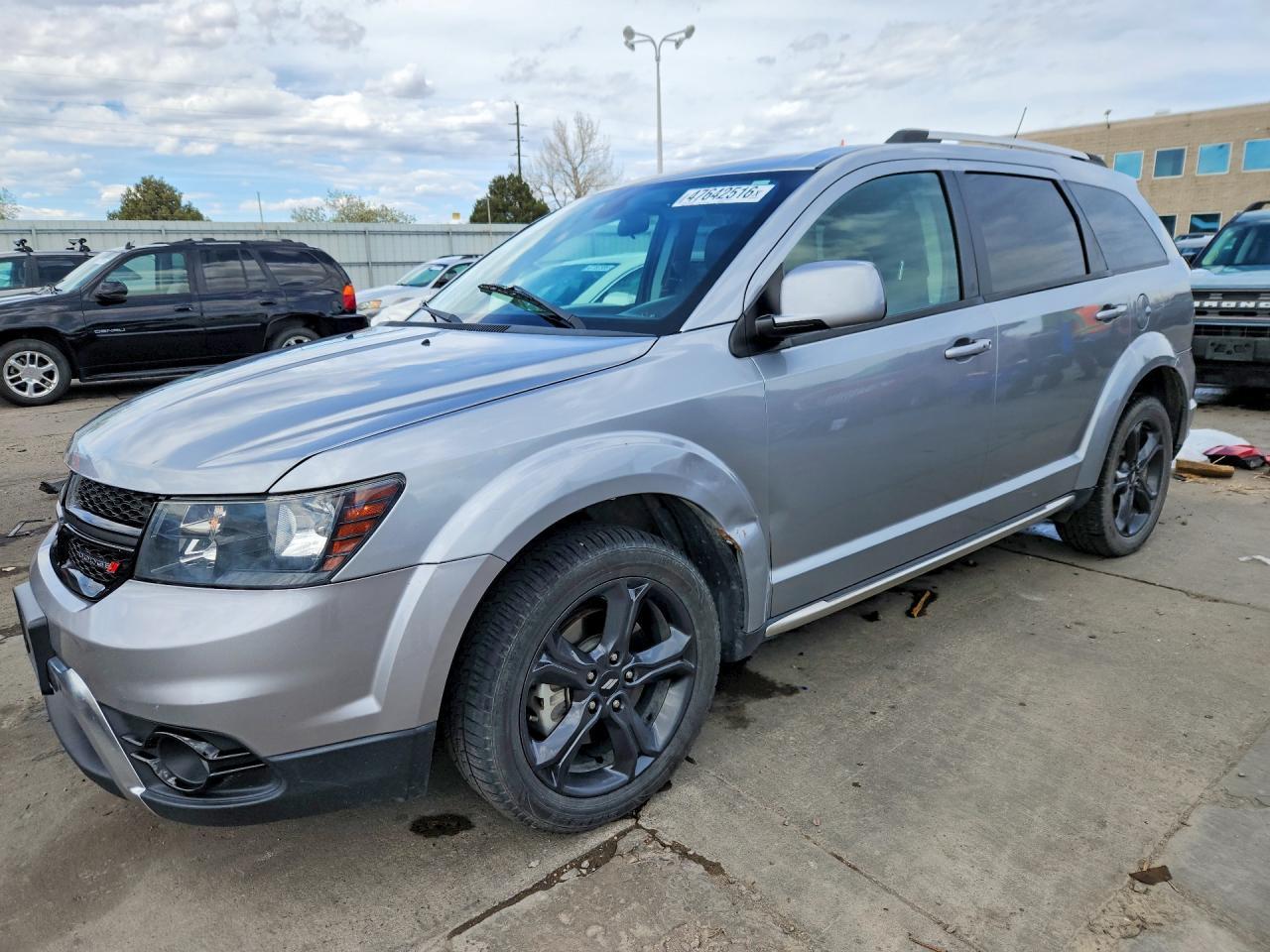 2018 Dodge Journey Crossroad - zdjęcie główne