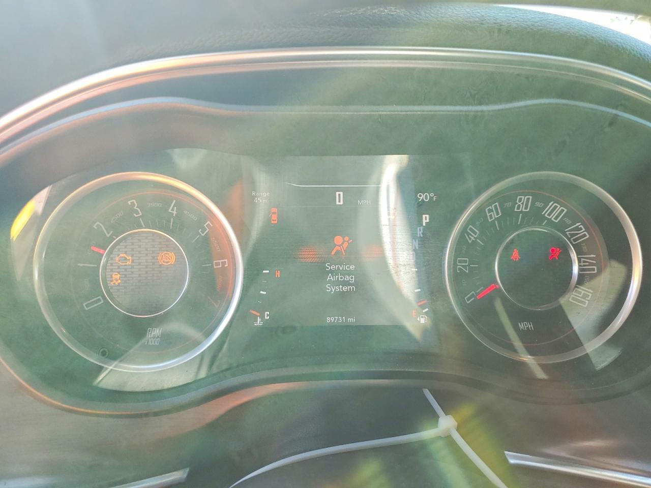 2015 Dodge Challenger Sxt - zdjęcie 9