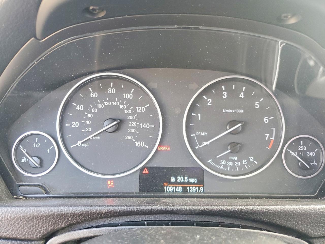 2016 BMW 320 Xi - zdjęcie 9