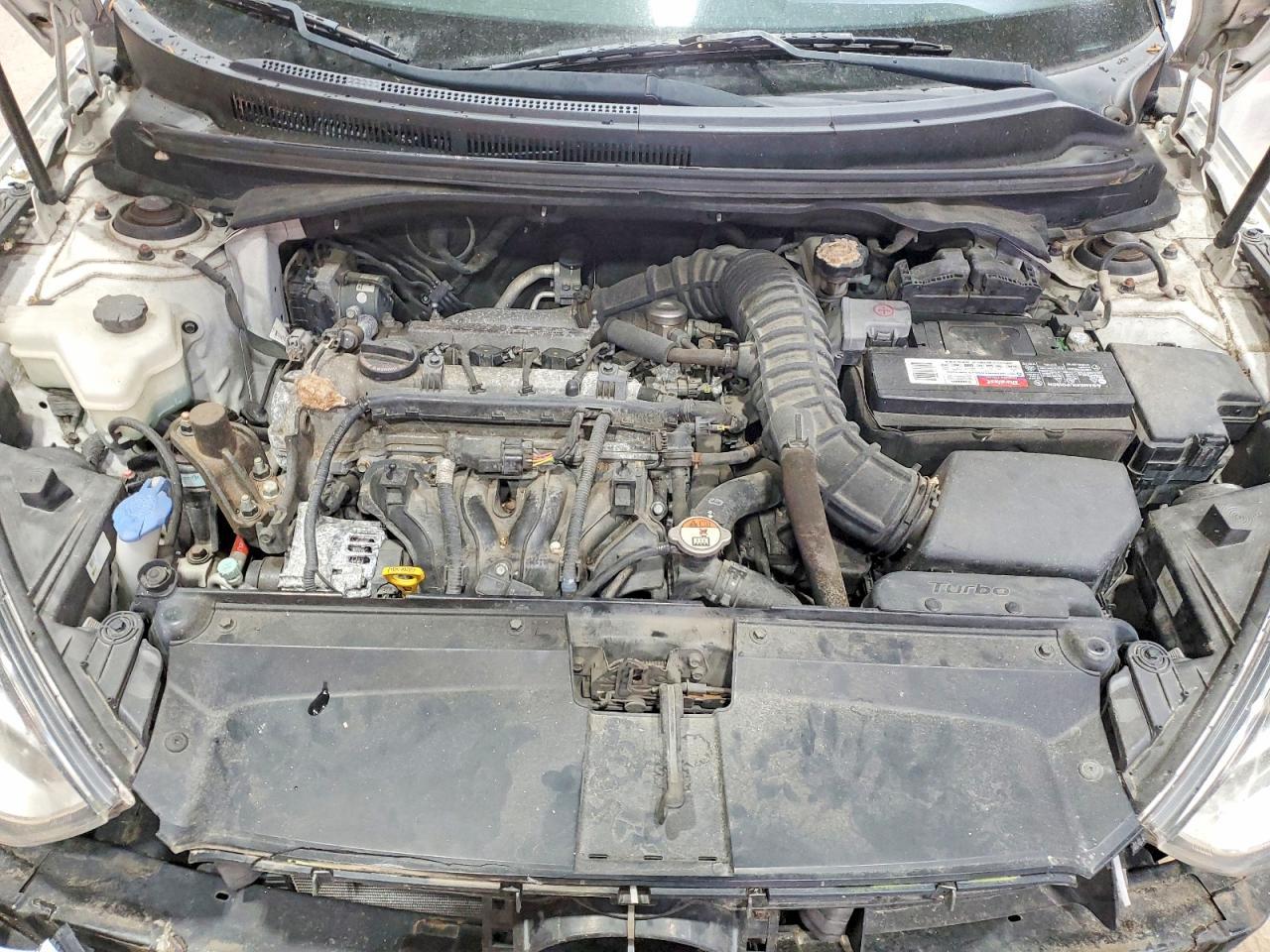 2015 Hyundai Veloster Turbo - zdjęcie 11