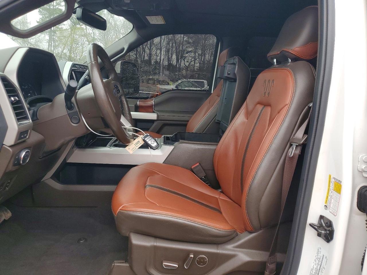 2022 Ford F250 Super Duty - zdjęcie 7