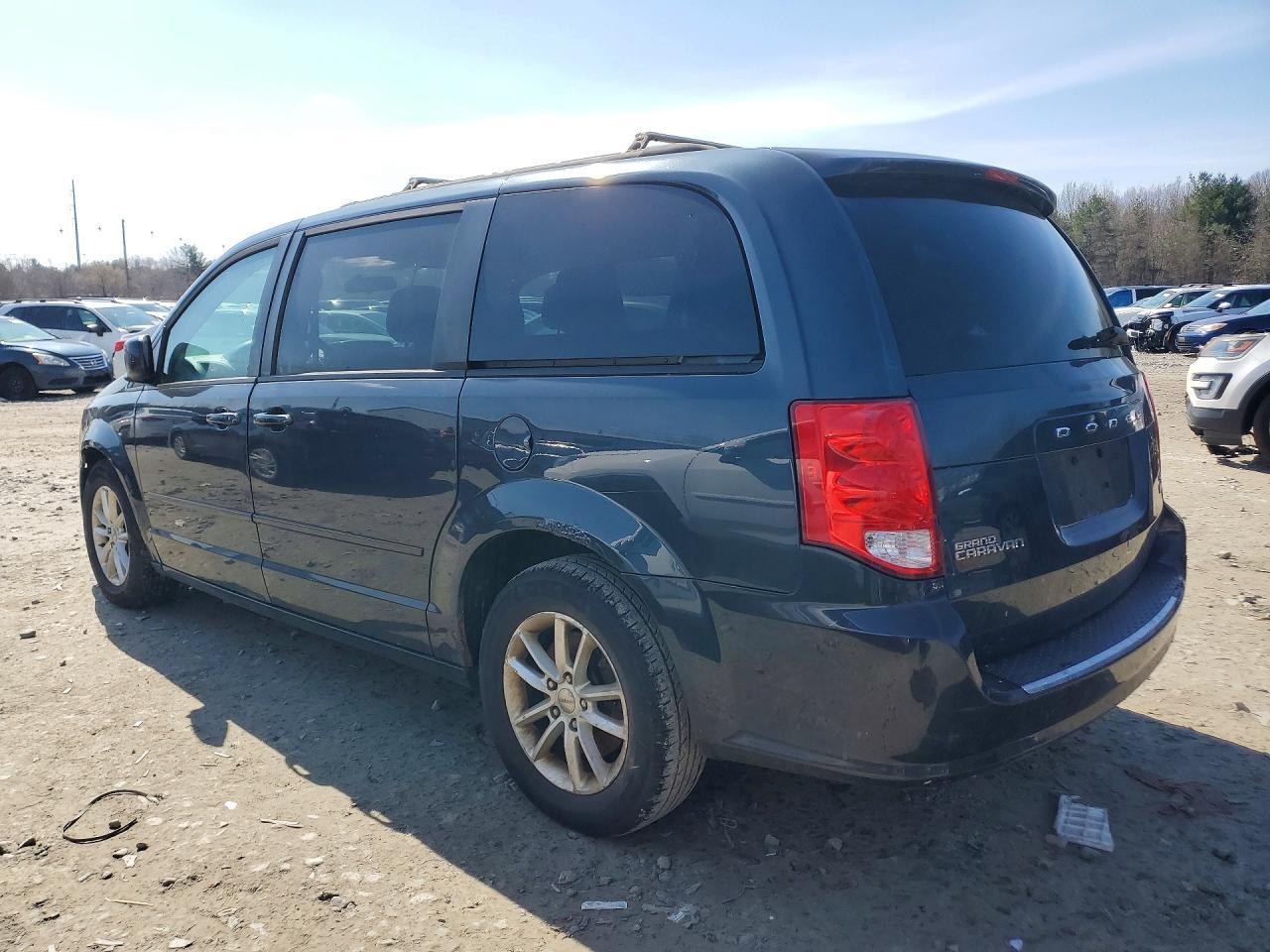 2014 Dodge Grand Caravan Sxt - zdjęcie 2