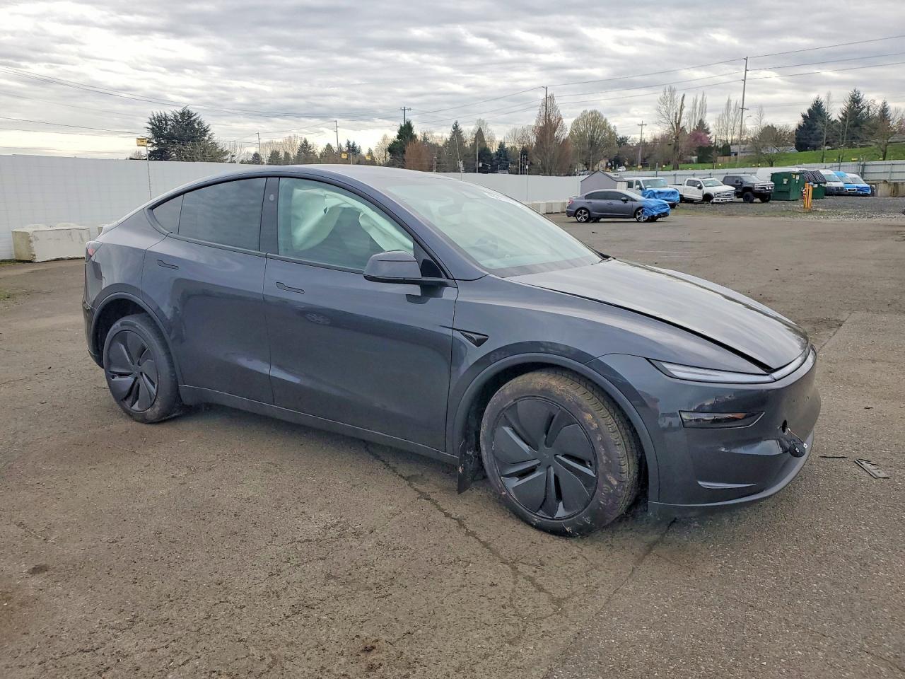 2026 Tesla Model Y - zdjęcie 4