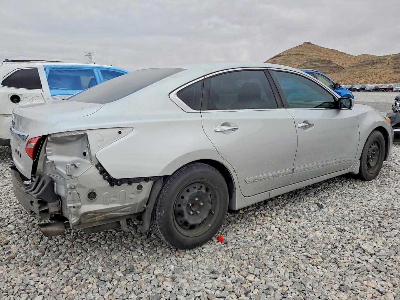 2016 Nissan Altima 2.5 S - zdjęcie 3