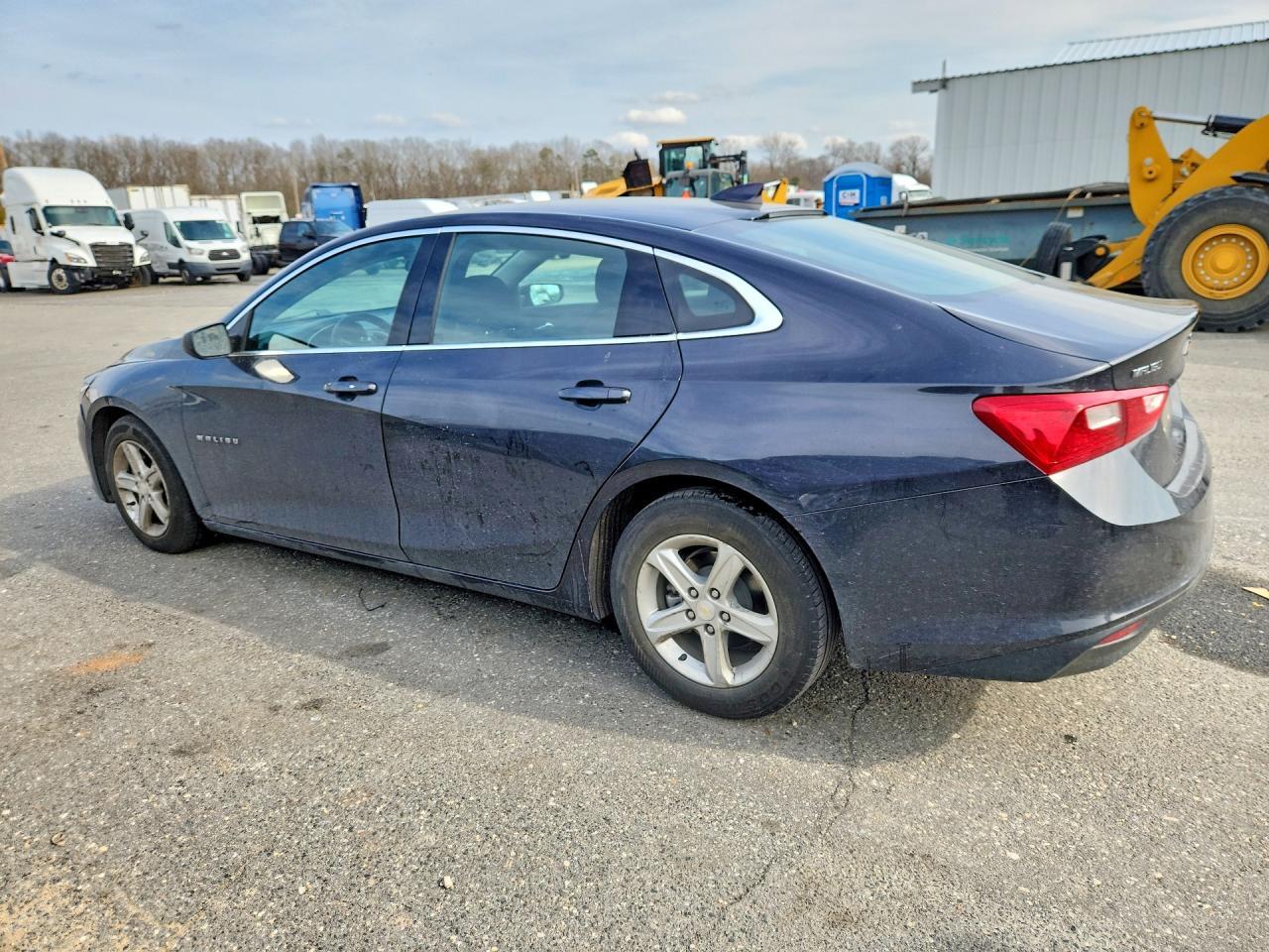 2023 Chevrolet Malibu Lt - zdjęcie 2