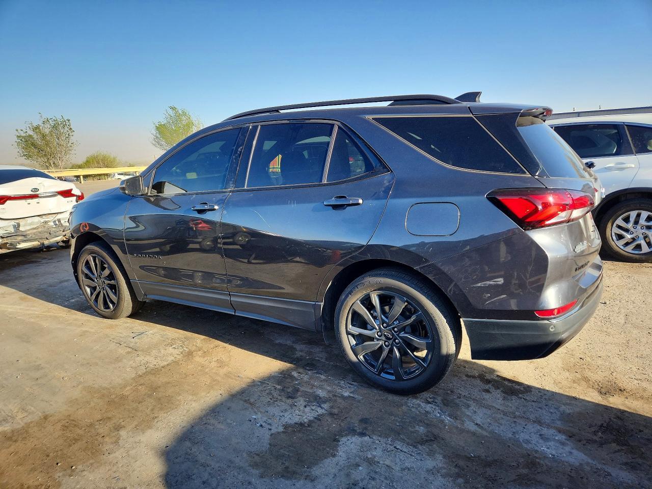 2023 Chevrolet Equinox Rs - zdjęcie 2