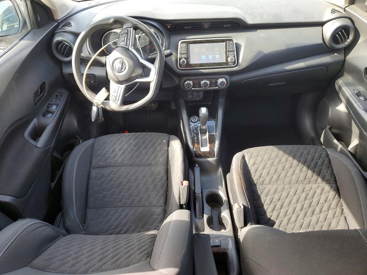 2021 Nissan Kicks S - zdjęcie 8