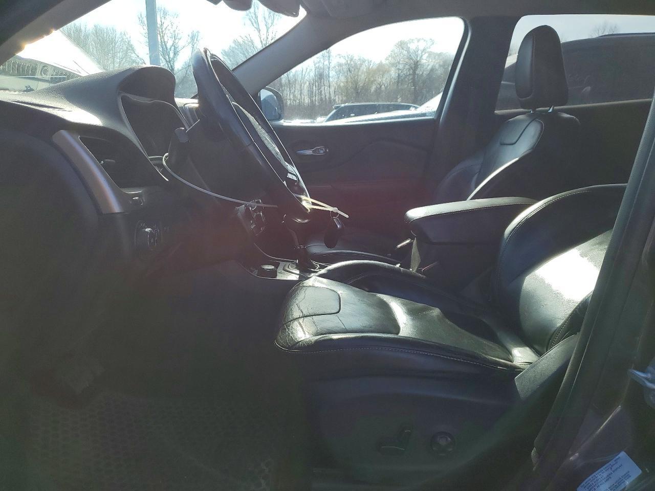 2015 Jeep Cherokee Latitude - zdjęcie 7