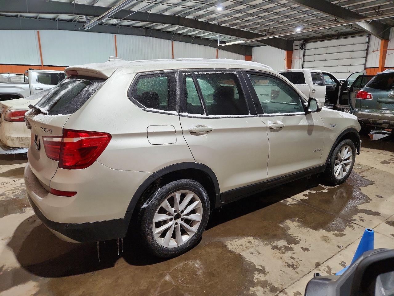 2016 BMW X3 xDrive28I - zdjęcie 3
