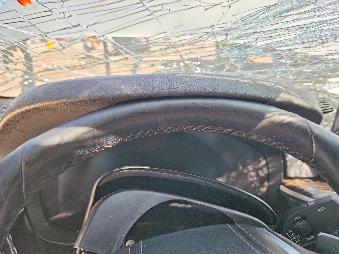 2020 BMW 530 I - zdjęcie 9