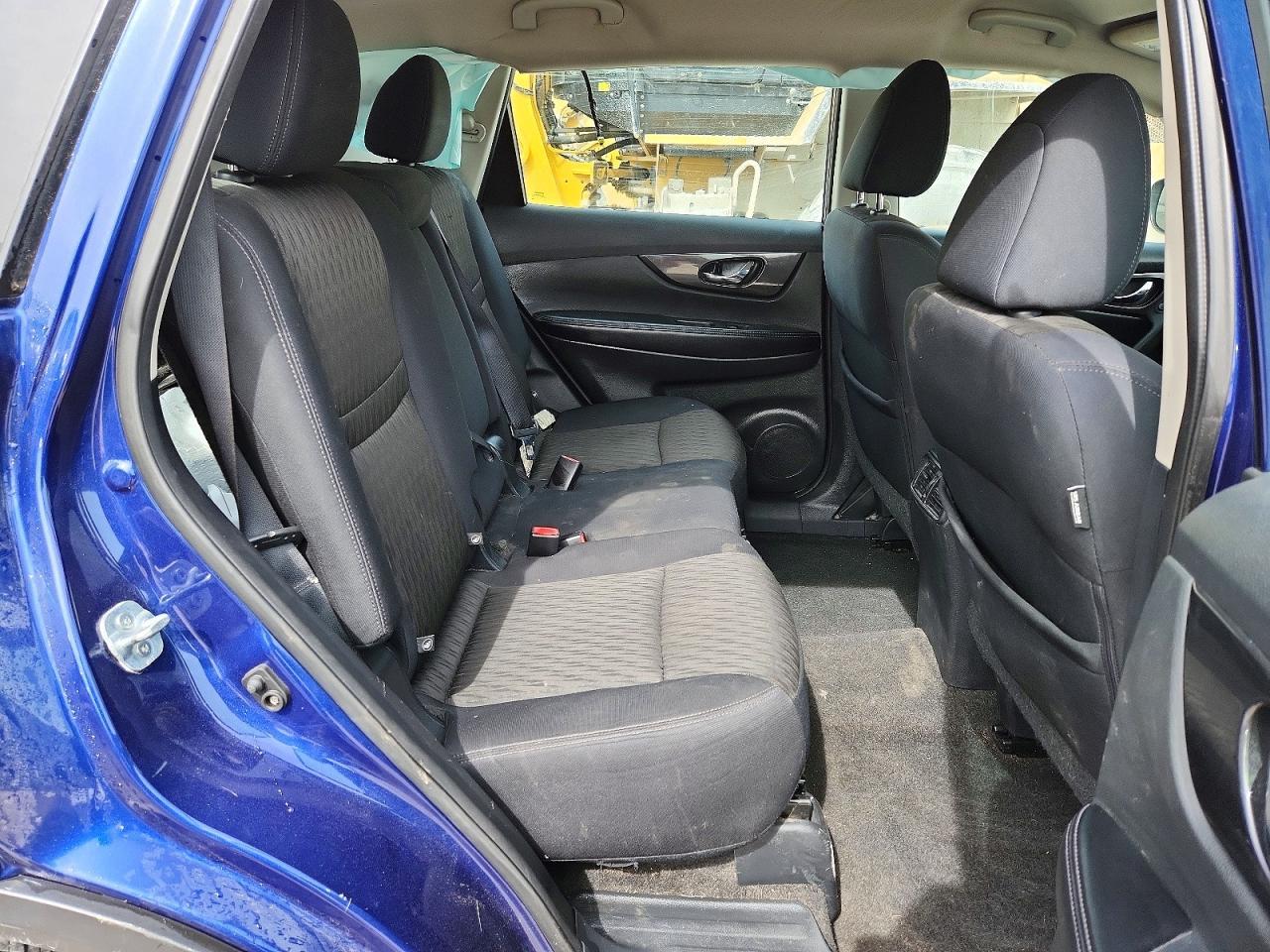 2017 Nissan Rogue S - zdjęcie 11