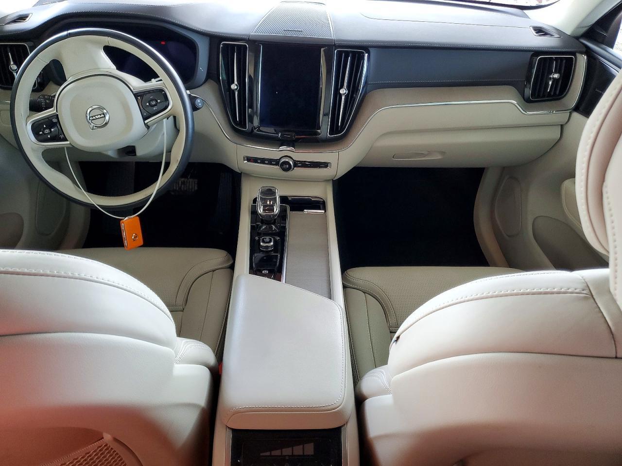 2023 Volvo Xc60 Ultimate - zdjęcie 8