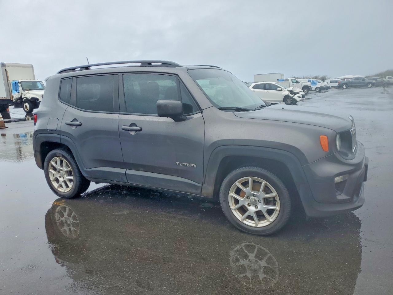 2019 Jeep Renegade Latitude - zdjęcie 4