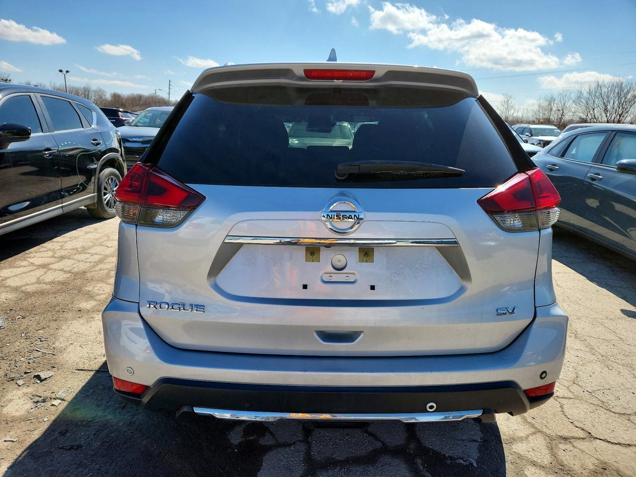 2020 Nissan Rogue Sv - zdjęcie 13