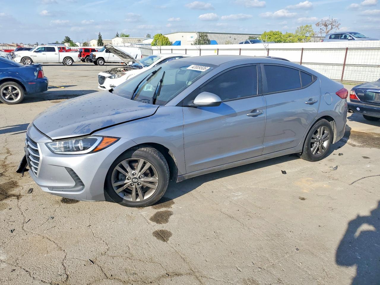 2017 Hyundai Elantra Se - zdjęcie główne