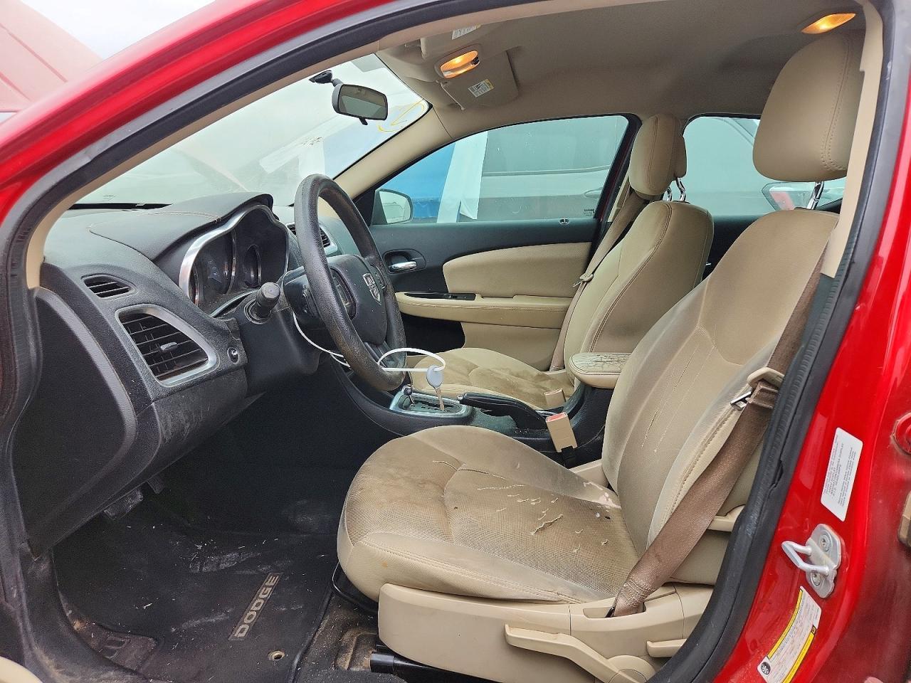 2013 Dodge Avenger - zdjęcie 7