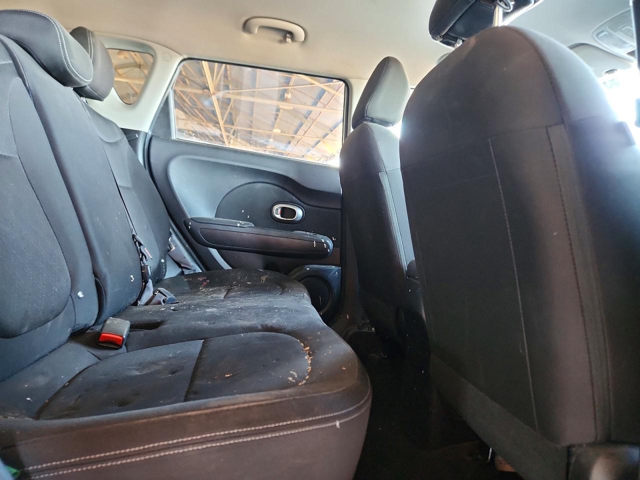 2016 Kia Soul Base - zdjęcie 10